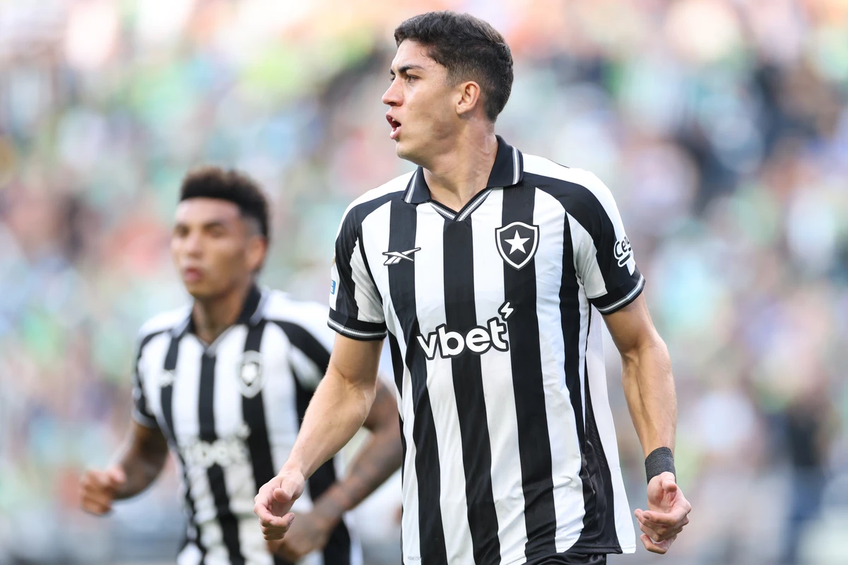 Jair Cunha (Botafogo) - 1 gol por Vitor Silva/Botafogo