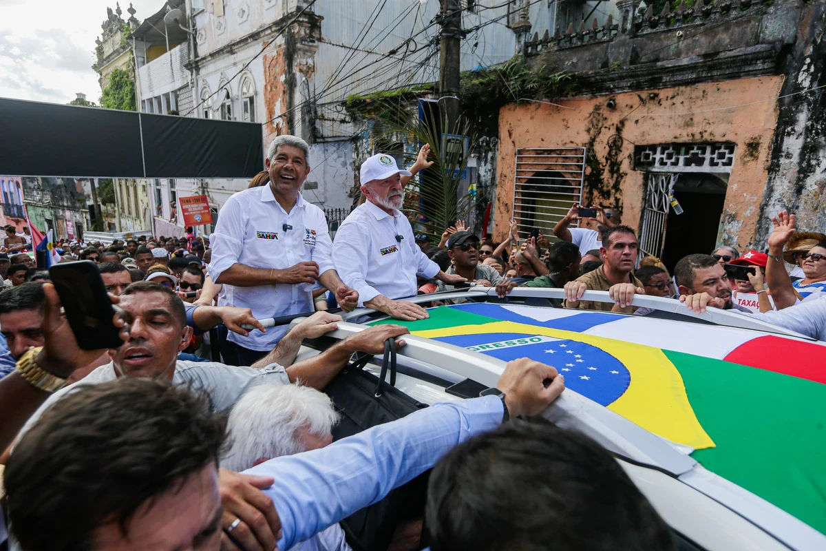 Jerônimo Rodrigues e Lula em cortejo por Arisson Marinho/CORREIO