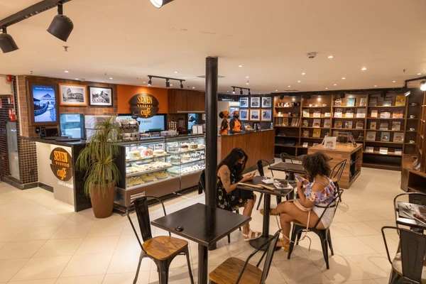 Seven Café