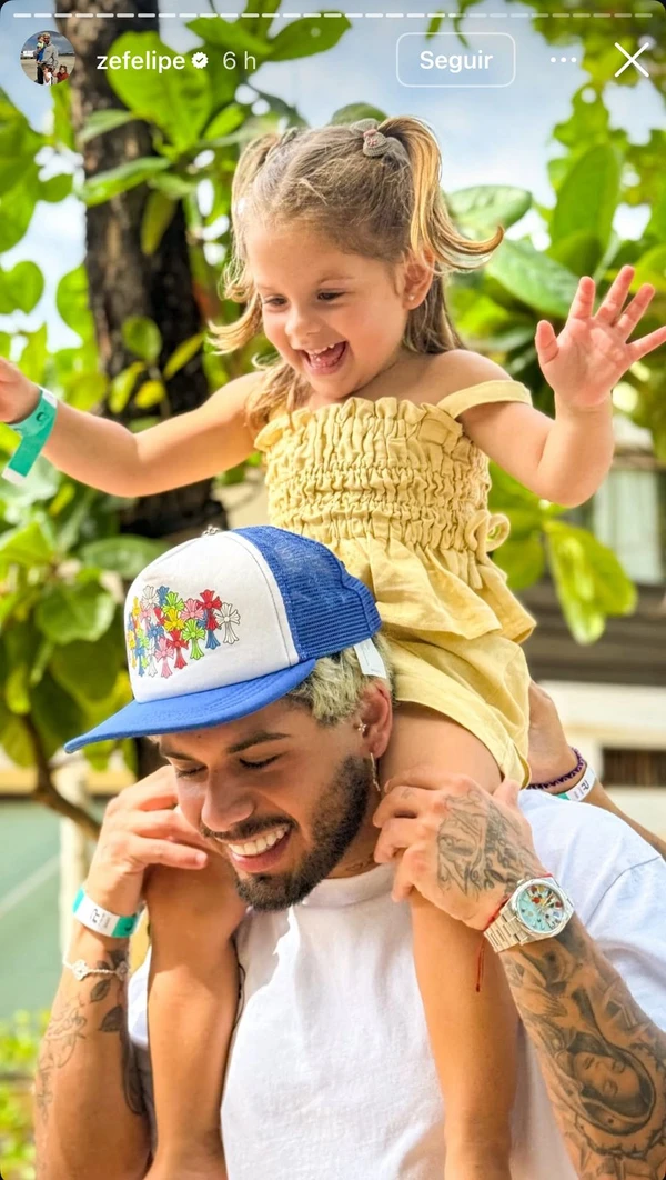 Zé Felipe leva filhos para Projeto Tamar na Praia do Forte por Reprodução / Instagram
