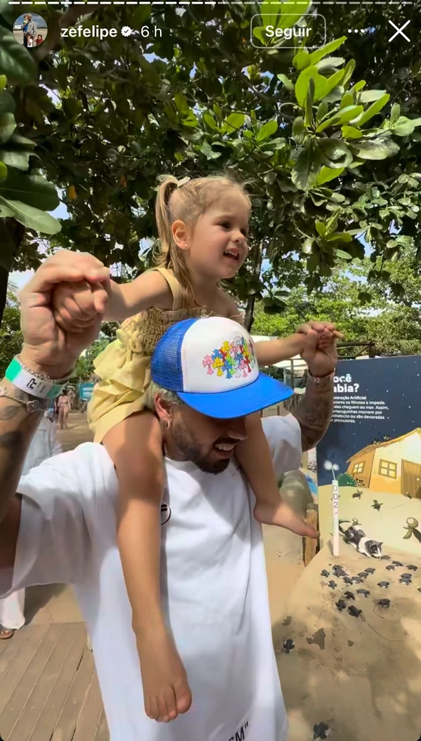 Zé Felipe leva filhos para Projeto Tamar na Praia do Forte por Reprodução / Instagram
