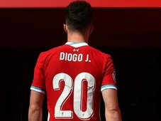 Imagem - Liverpool aposenta camisa de Diogo Jota e clubes de todo o mundo prestam condolências