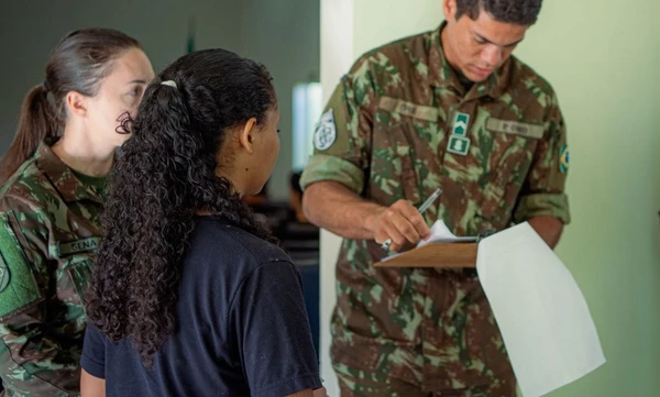 Alistamento feminino voluntário