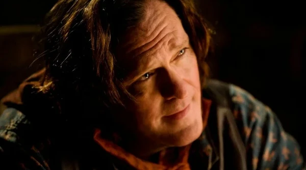 Como Joe Gage em "Oito Odiados" (2015) por Reprodução
