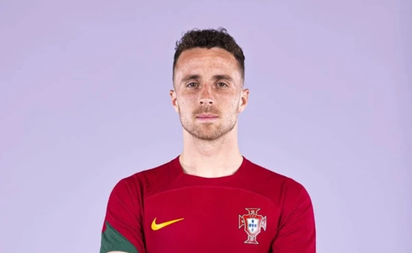 Jota defendeu seleção portuguesa por Divulgação