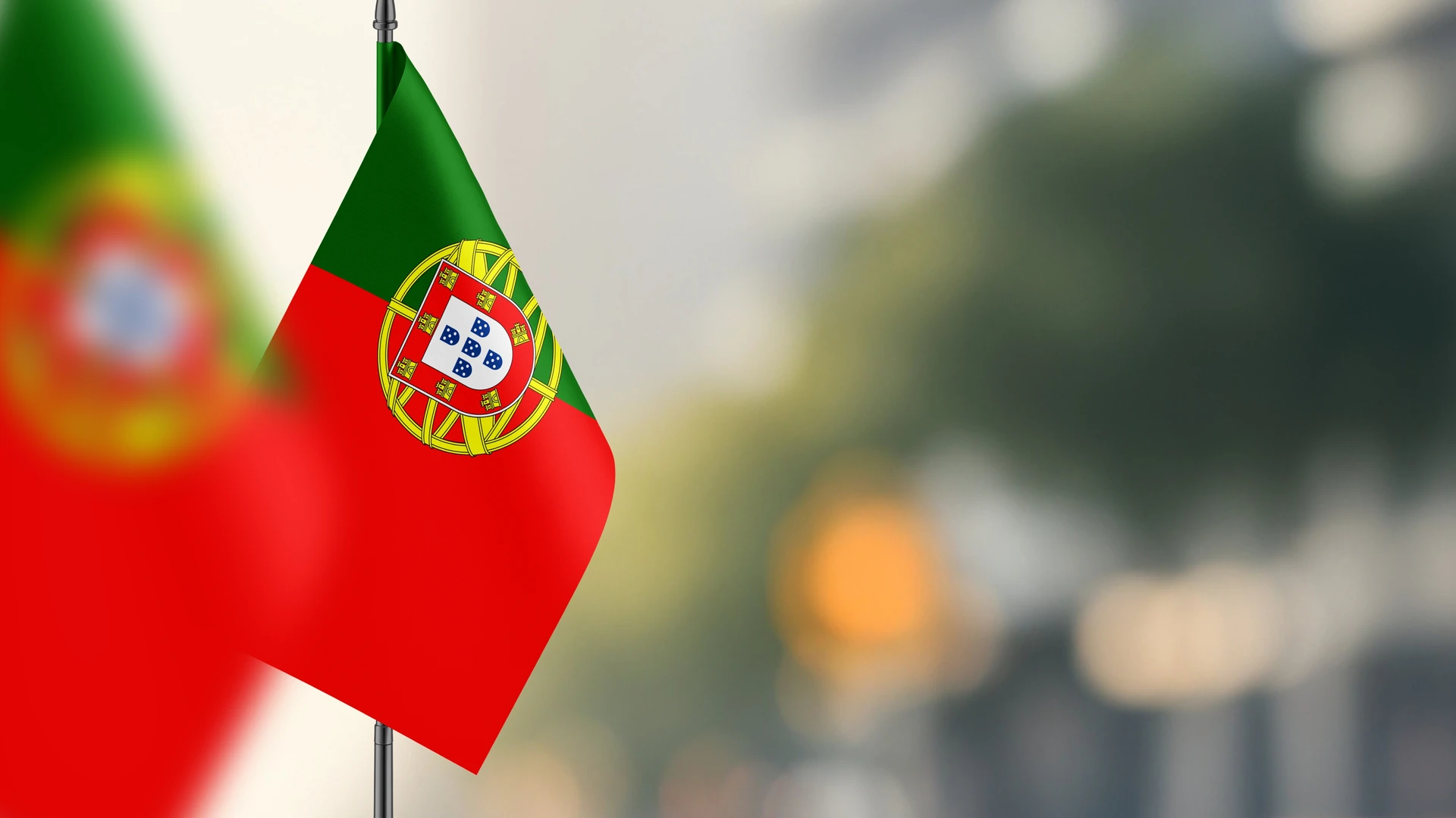Imagem - Brasileira que vive em Portugal é deportada ao voltar de férias; filhos e marido permanecem no país