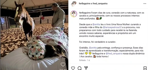 Anitta com cavalos em retiro terapêutico por Reprodução/Instagram