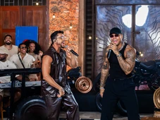 Imagem - Parangolé lança clipe de música em parceria com Léo Santana