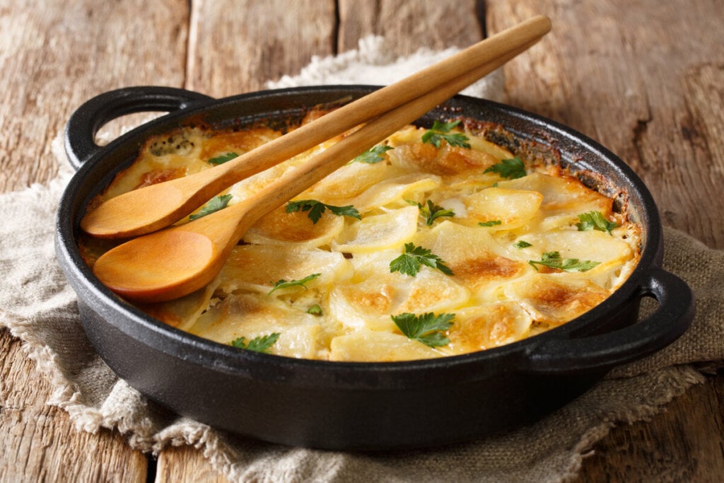 Batata gratinada(Imagem: Sergii Koval | Shutterstock)