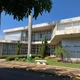 Imagem - Salário de até R$ 6,9 mil e VA de R$ 1,1 mil: prefeitura abre inscrições para concurso
