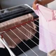 Imagem - Secar roupas no frio? Truque com cobertor pode salvar seus dias