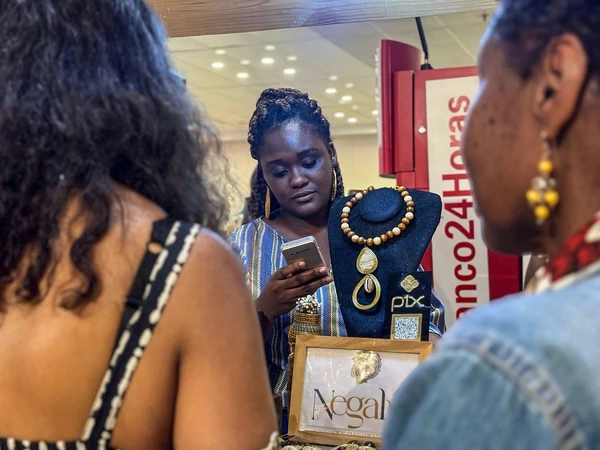 Ação vai até sábado (12) com rodas de conversa, feira de afroempreendedoras, oficinas e mostra fotográfica por Divulgação