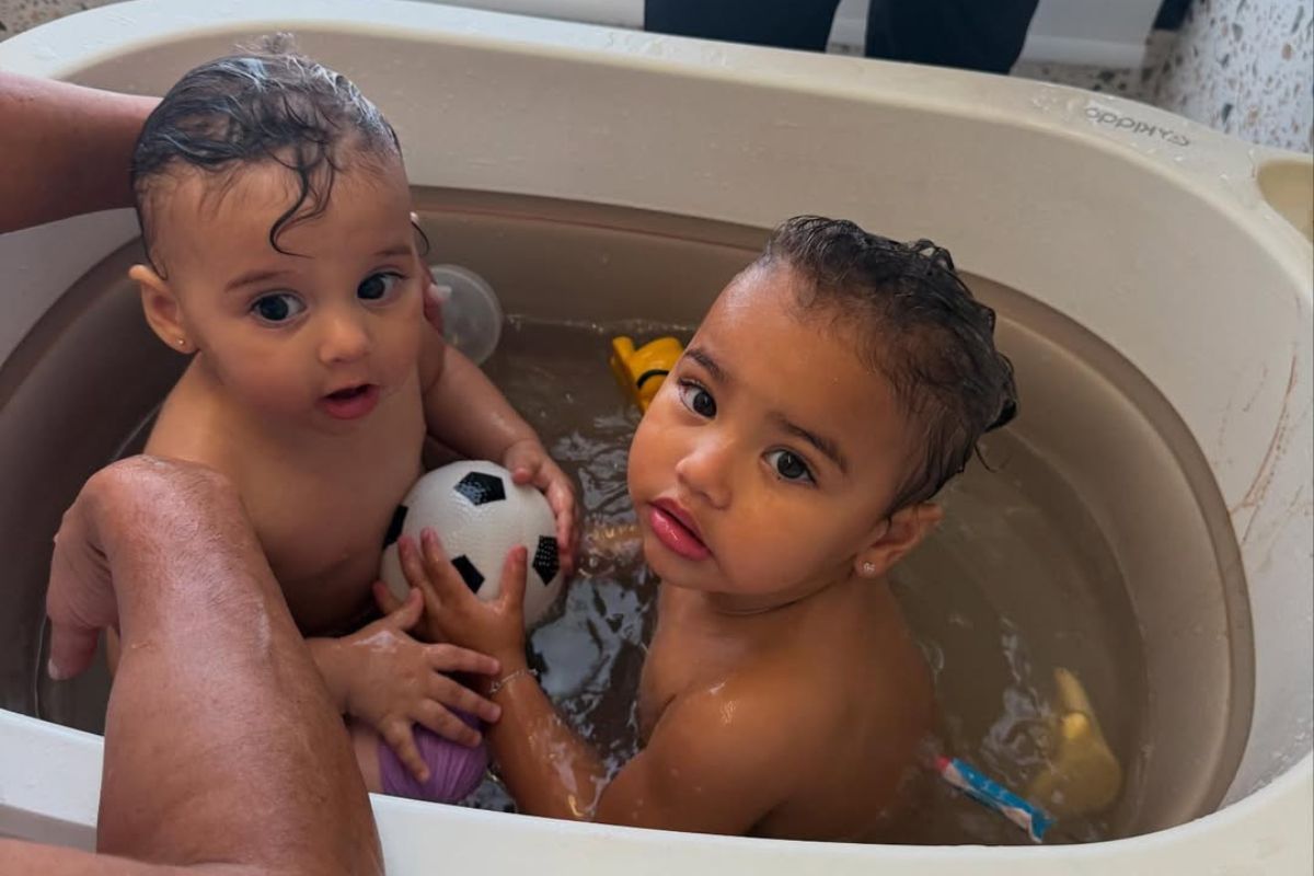 Helena e Mavie por Reprodução