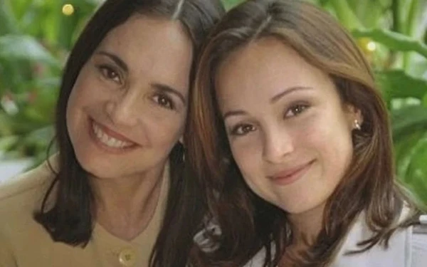 Regina Duarte e Gabriela Duarte na novela 'Por Amor'