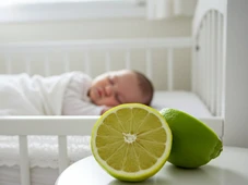Imagem - Limão no berço ajuda bebê a dormir? Pediatras dão a resposta