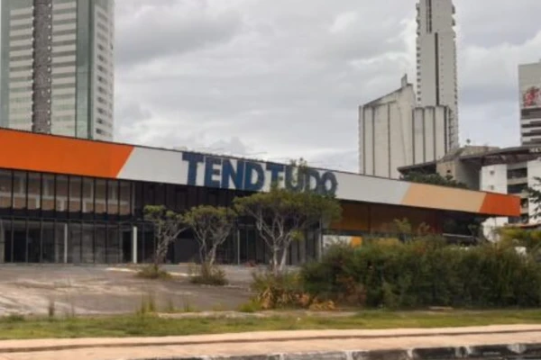 Local era ocupado por uma loja da Tend Tudo 