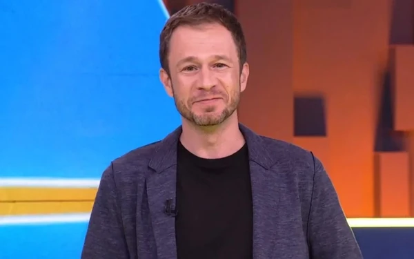 Tiago Leifert por Reprodução