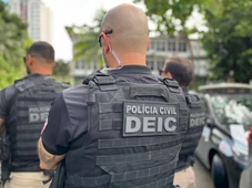 Imagem - 'Homem aranha' furta R$ 200 mil de condomínios de luxo em Feira de Santana