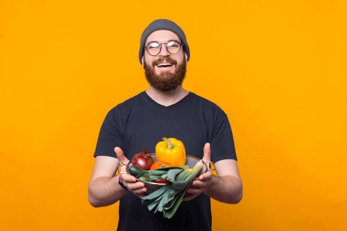 Ter uma dieta equilibrada traz diversos benefícios para o organismo (Imagem: Vulp | Shutterstock)