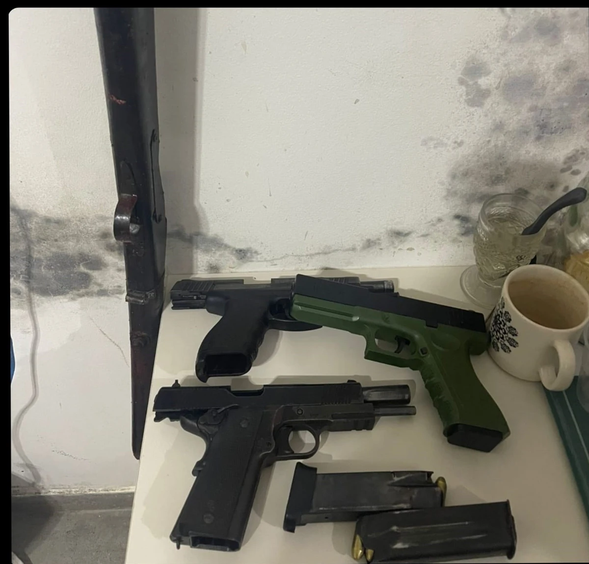 Materiais apreendidos, segundo a PM  por Divulgação PM