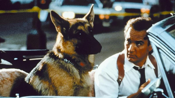 Um Policial Bom Pra Cachorro (1989) por Reprodução