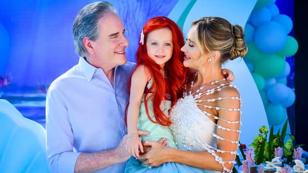 Vicky é filha de Ana Paula Siebert e Roberto Justus por Reprodução