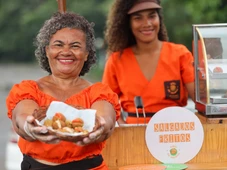 Imagem - Xibiu de Mainha: conheça bolinho de sabor apimentado que faz sucesso em Salvador