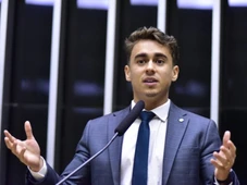 Imagem - Nikolas Ferreira vota com governo em MP de impostos e diz que errou porque cuidava da filha bebê
