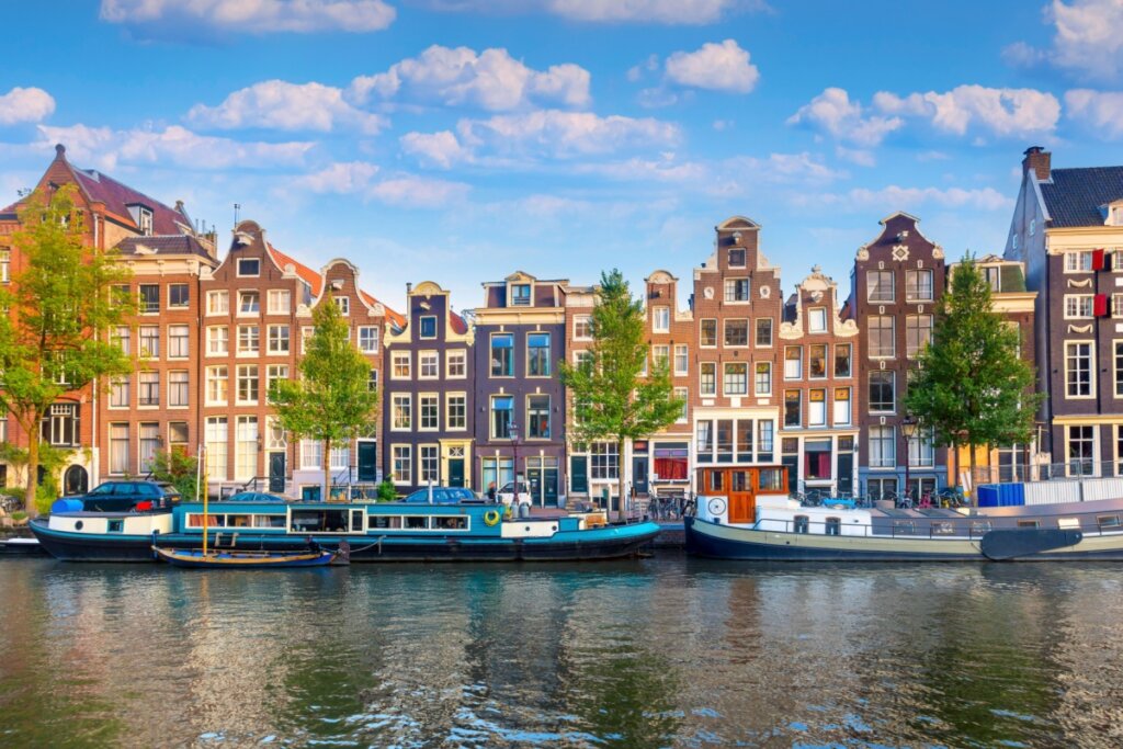 Amsterdã é um santuário da música e respira arte em cada esquina (Imagem: Taiga | Shutterstock)