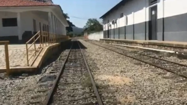 Ferrovia Leste Brasileiro por Reprodução/Youtube