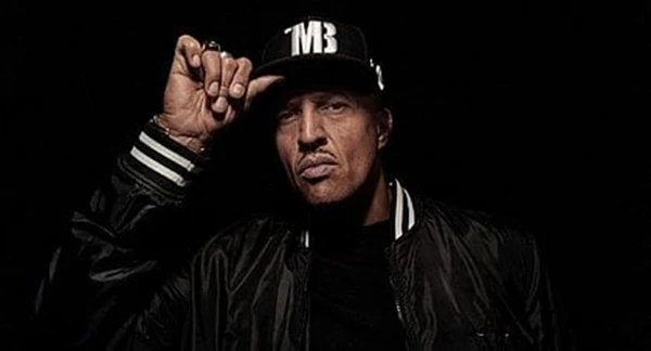 Mano Brown comanda o Mano a Mano