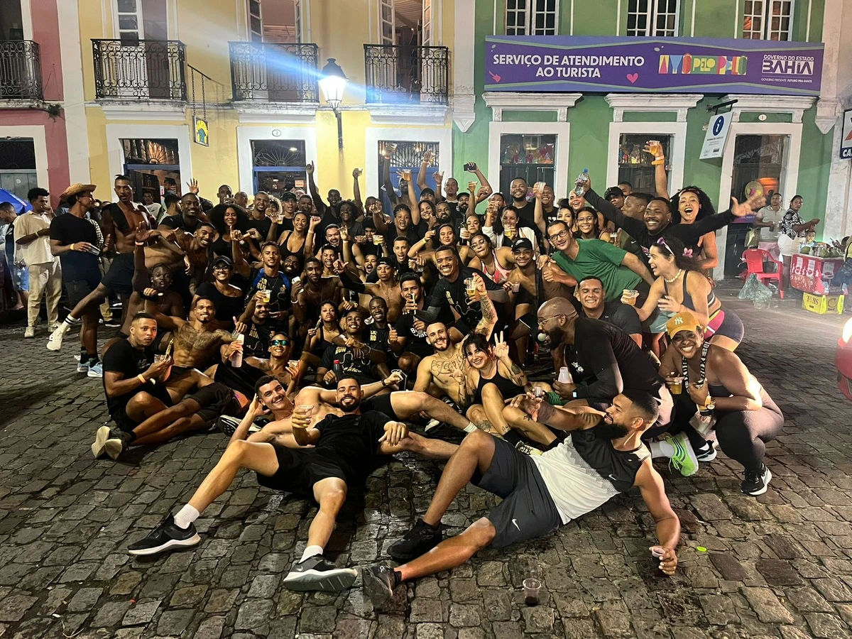 Segunda edição começou no Rio Vermelho e terminou na Saúde por Divulgação/@10k10bares