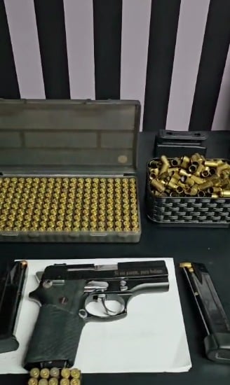 Suspeito de fornecer armas para grupo criminoso é preso com pistola e mais de mil munições em Feira de Santana por Divulgação Ascom PCBA