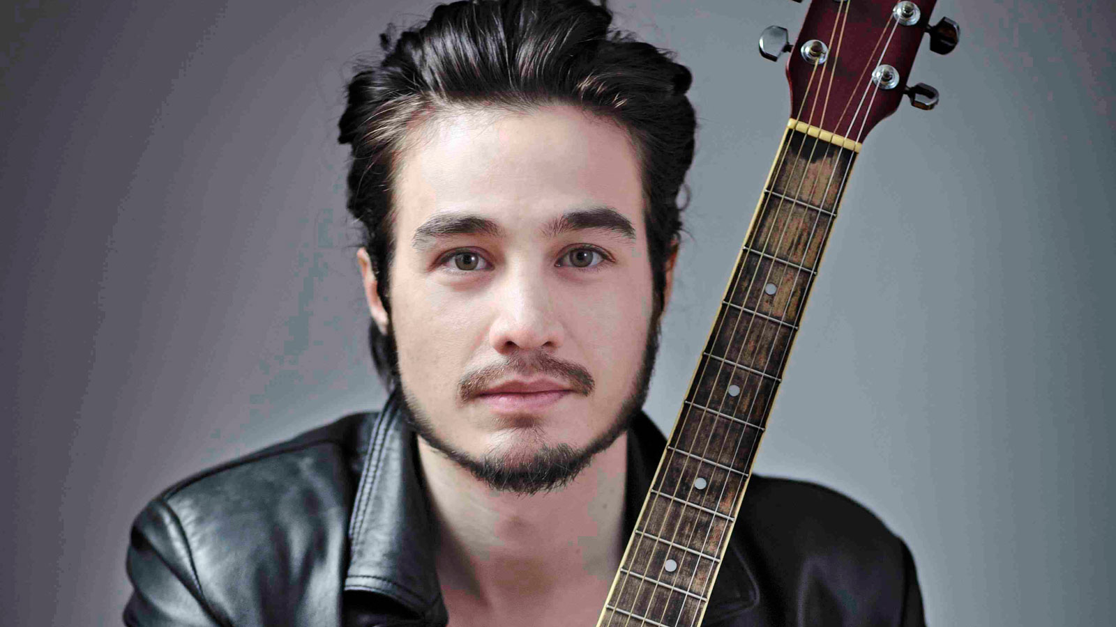 Tiago Iorc por Reprodução