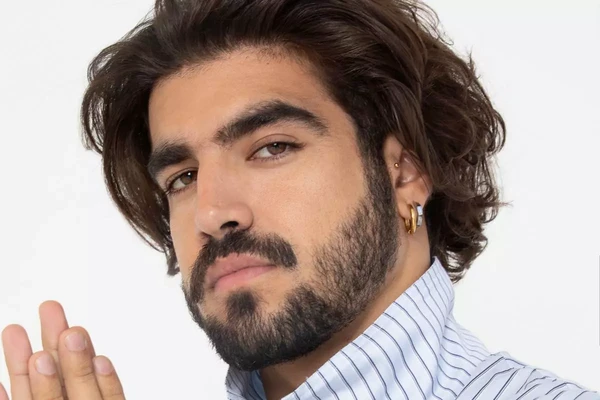 Caio Castro por Reprodução