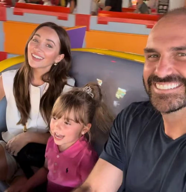 Heloisa, Eduardo e Georgia Bolsonaro por Reprodução