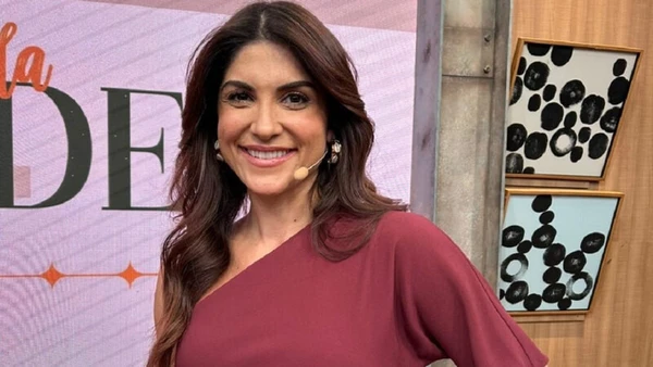 Pâmela Lucciola apresenta o "Melhor da Tarde" na Band por Reprodução/Band 