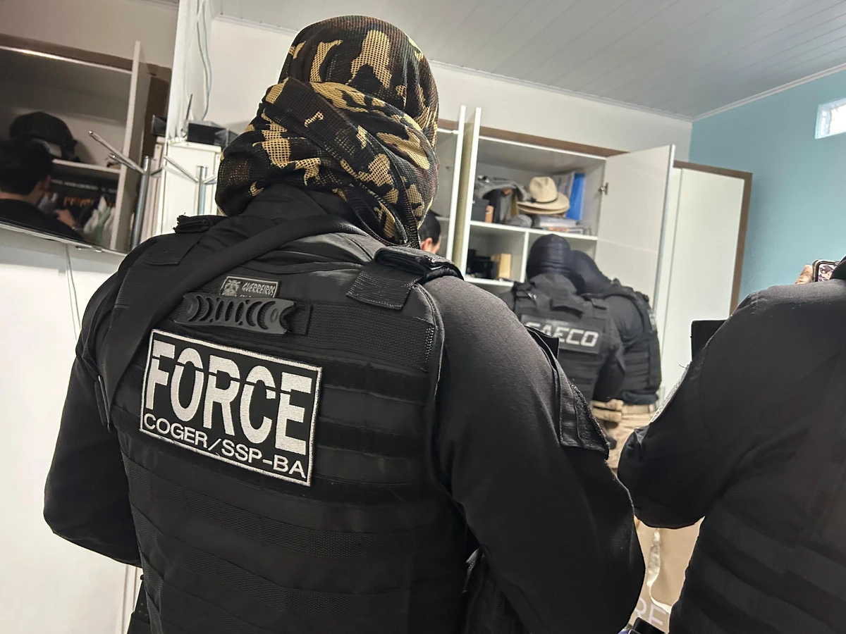 Policiais fizeram buscas em endereços ligados ao investigado por Divulgação