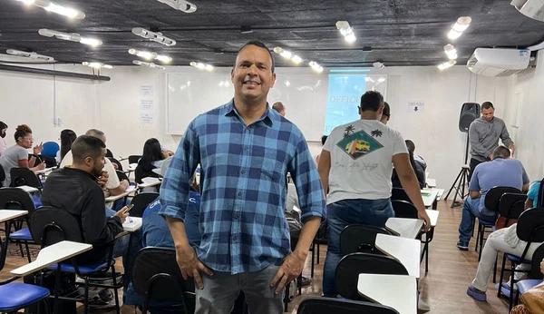 Professor Marcão ensina o caminho para quem deseja ingressar no serviço público e ter um bom desempenho