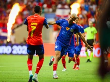 Imagem - Em noite de Superman x Hulk, Bahia voa mais alto e supera Atlético-MG