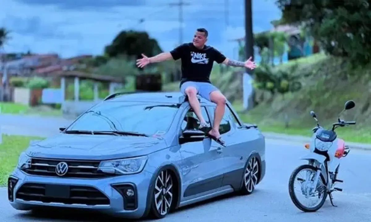 Com mais de 1 milhão de seguidores nas redes por Reprodução