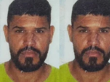 Imagem - Homens encapuzados invadem casa e matam homem a tiros no sul da Bahia; esposa foi baleada no pé