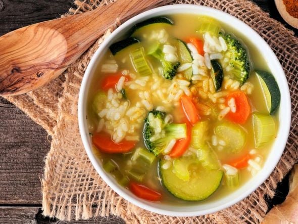 Imagem - 5 sopas detox e práticas para a segunda-feira