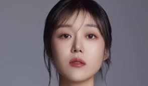 Atriz coreana Kang Seo Ha por Reprodução/Redes Sociais 