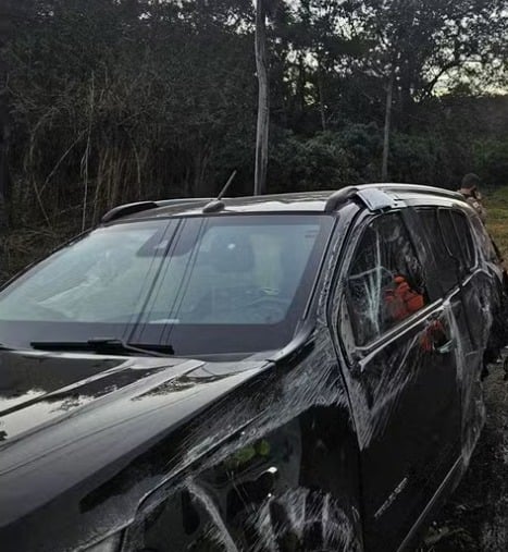 Fabiano capota carro após show e assusta fãs por Reprodução