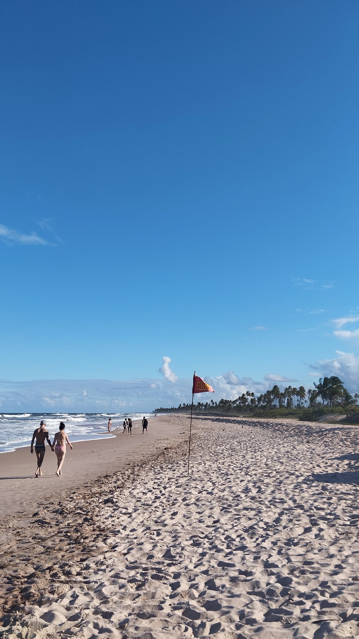 Faixa de areia da praia do resort