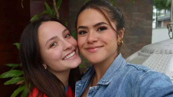 Larissa Manoela e Maisa 