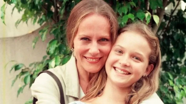 Lucinha Lins (Estela) e Fernanda Rodrigues (Bia) em 'A Viagem' por Divulgação