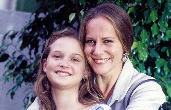 Lucinha Lins (Estela) e Fernanda Rodrigues (Bia) em 'A Viagem'