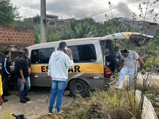 Imagem - Motorista de van escolar morre em acidente na Bahia